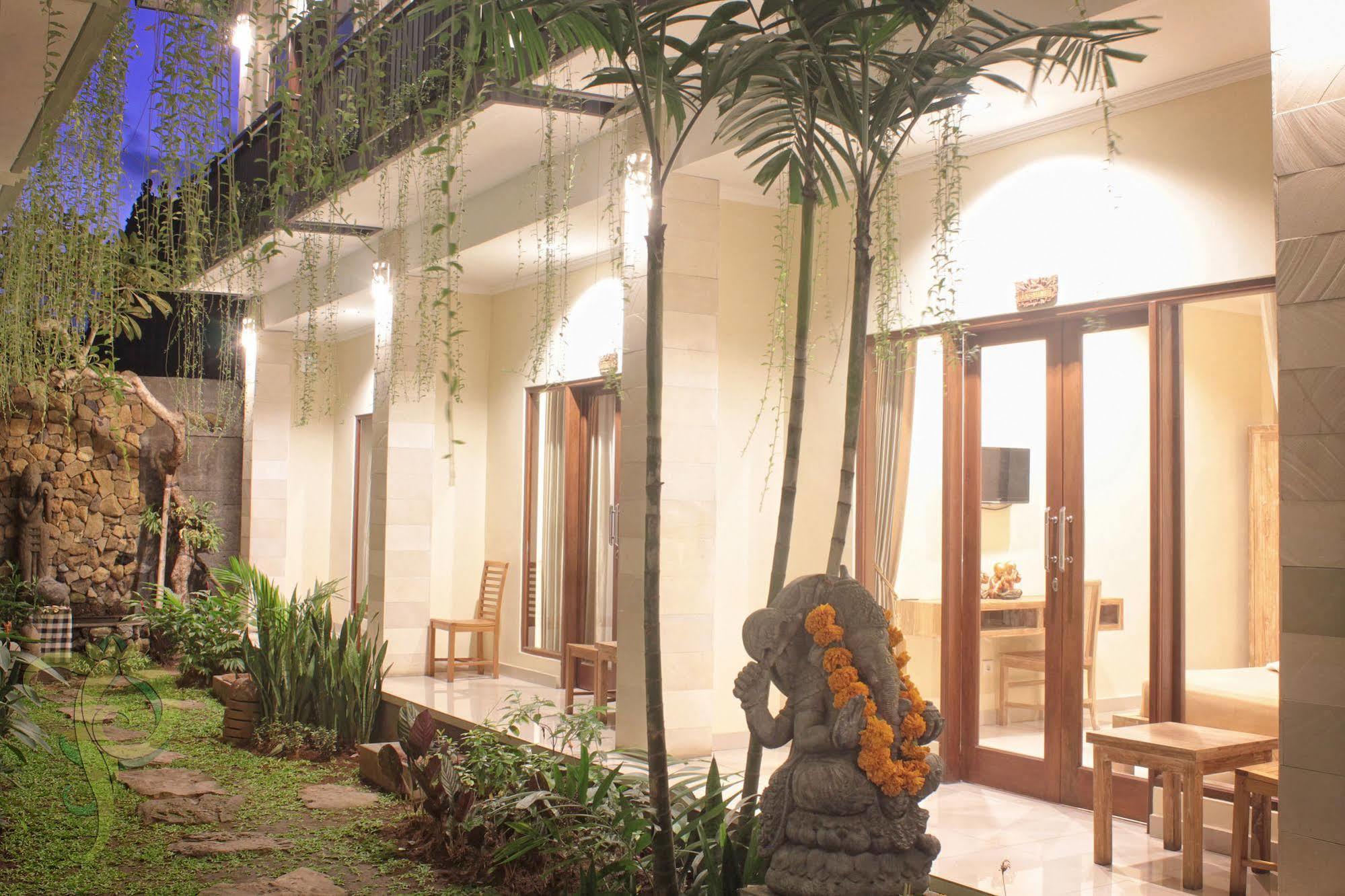 The Puspa Ubud Hotel Exterior foto
